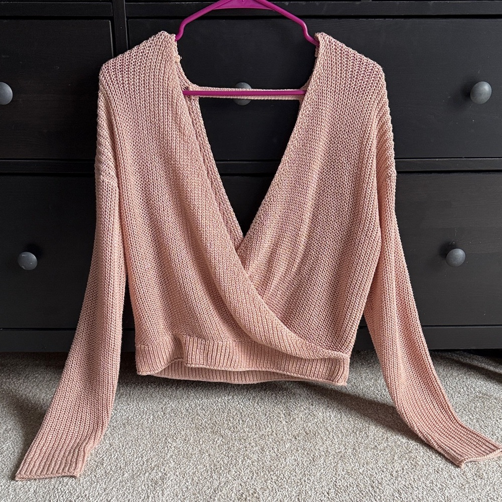 Forever 21 knit blush sweater